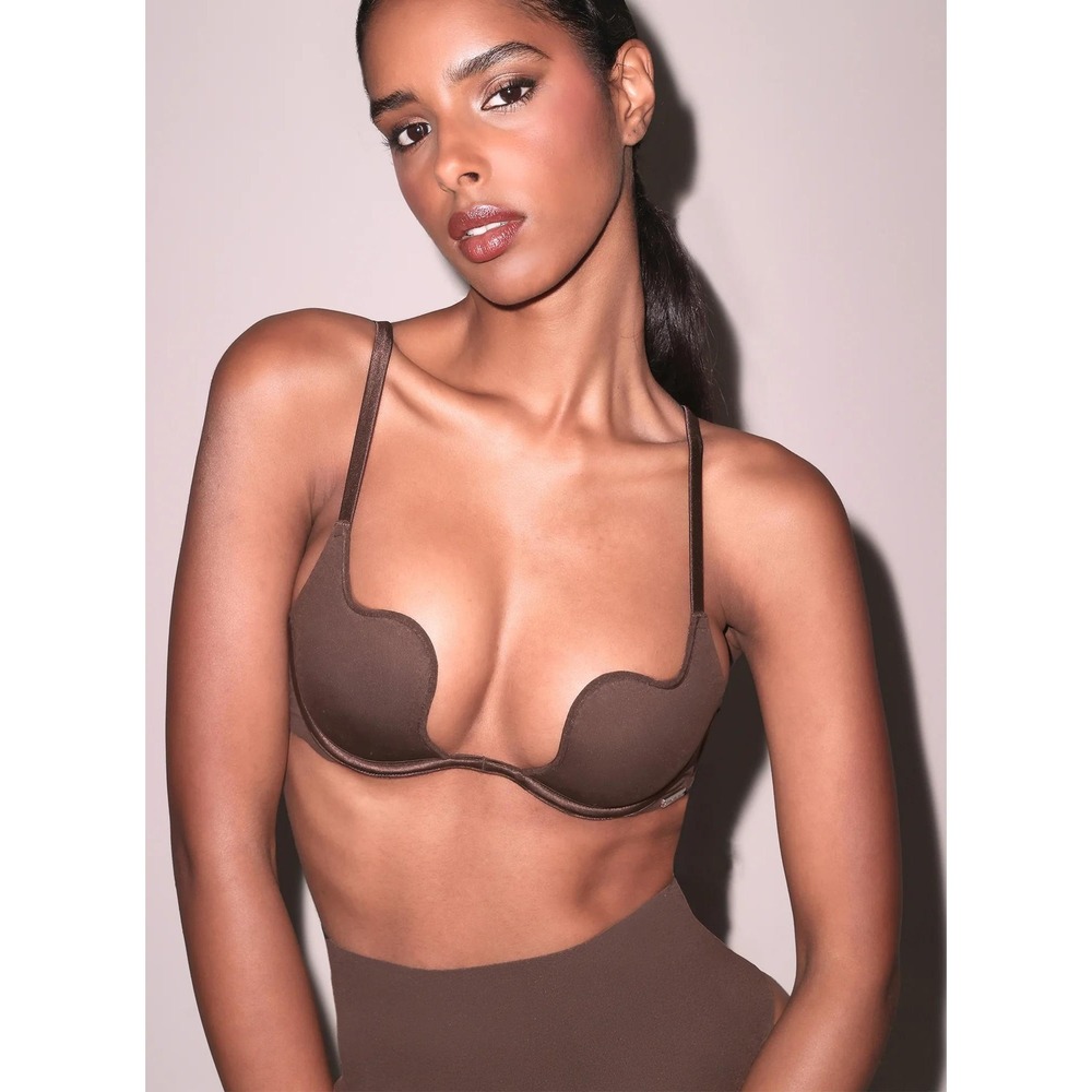Fleur du Mal Essentiels Cocoa Silk Blend Luxe Plunge Bra 36B Underwire BR0258